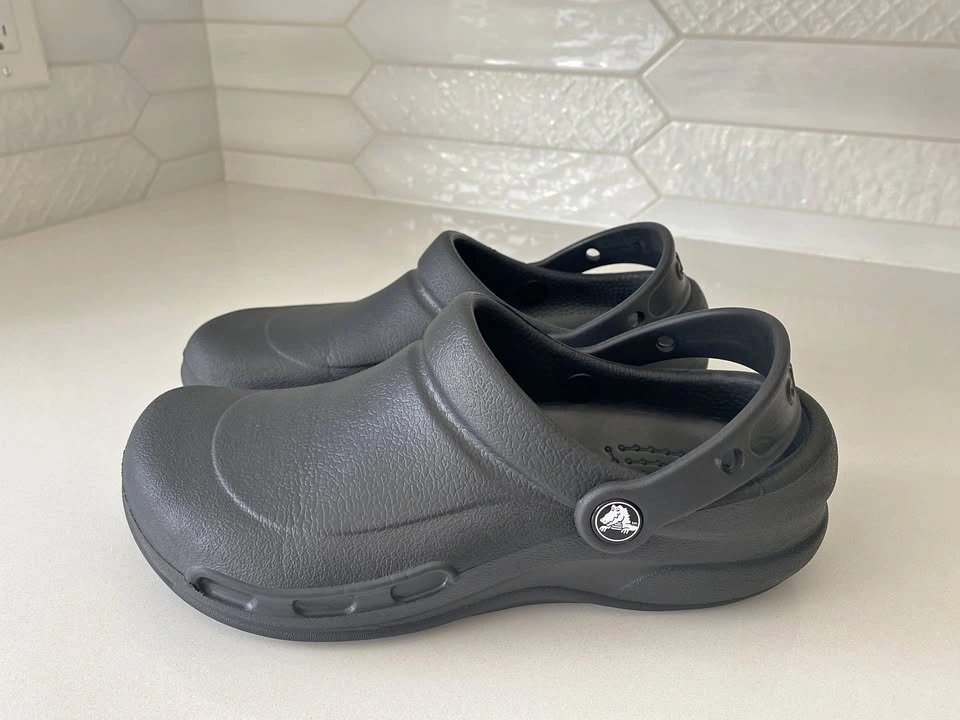 Crocs Bistro Work Clogs - Non slip (Size: M6 / W8)