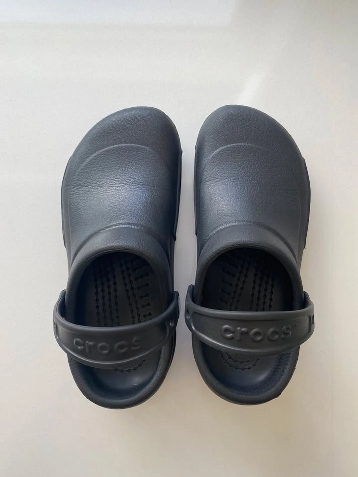 Crocs Bistro Work Clogs - Non slip (Size: M6 / W8) - photo 5