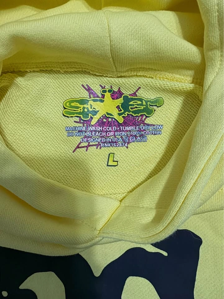 Sp5der Yellow Star Hoodie Size L - photo 3
