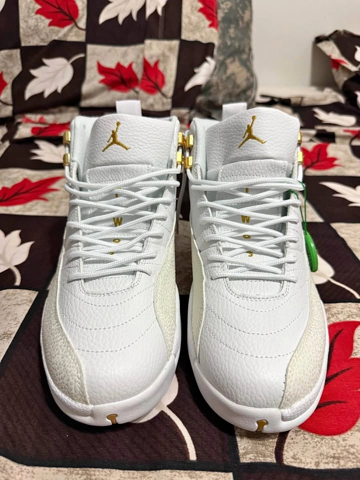 Air Jordan Retro 12 OVO White (Negotiable)