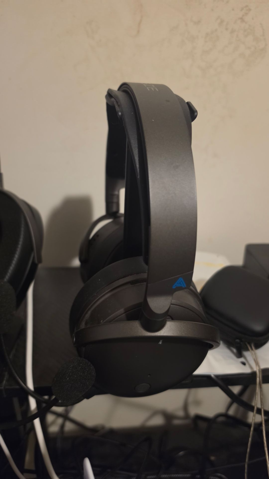 Audeze Maxwell Gaming Headphones - photo 2
