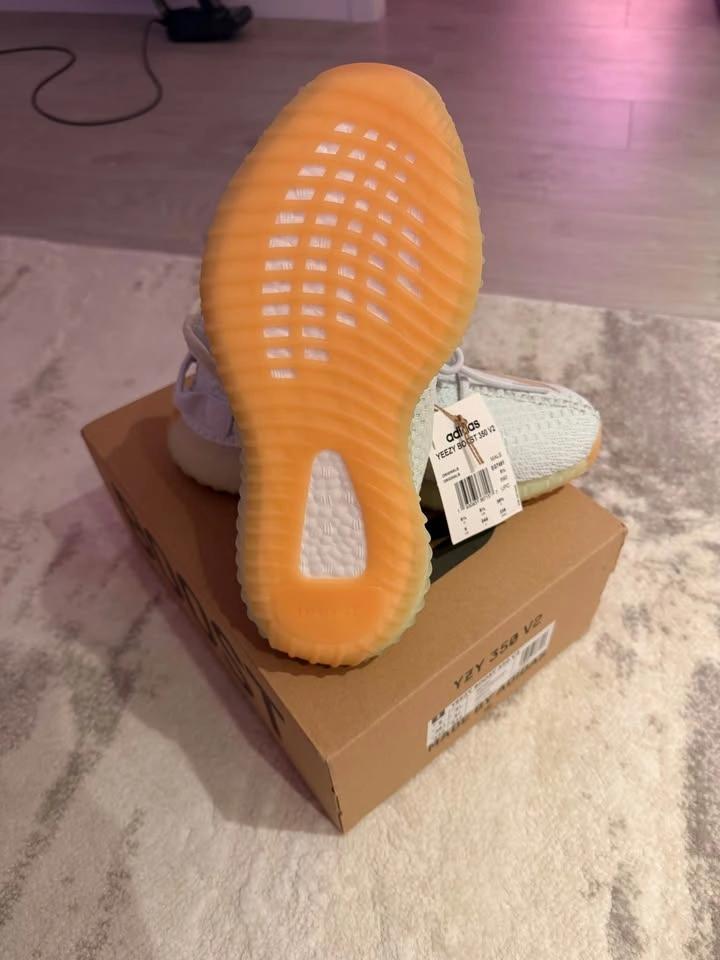 Yeezy 350 V2 Hyperspace Sz 6 DS - photo 3