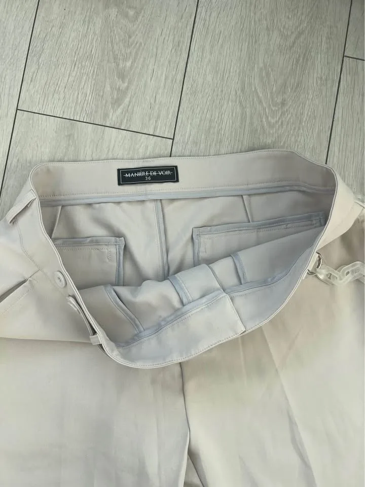 Maniere de Voir Pants image indicator(8)