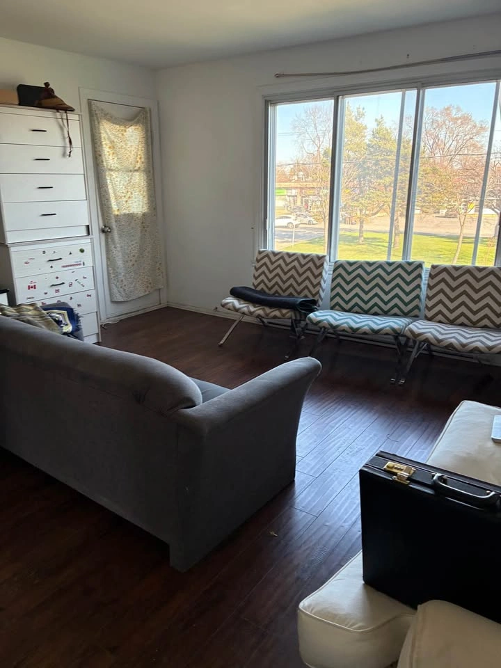 4 1/2 Apartment for Rent near Concorde & Cartier Metro - July 1s - photo 4