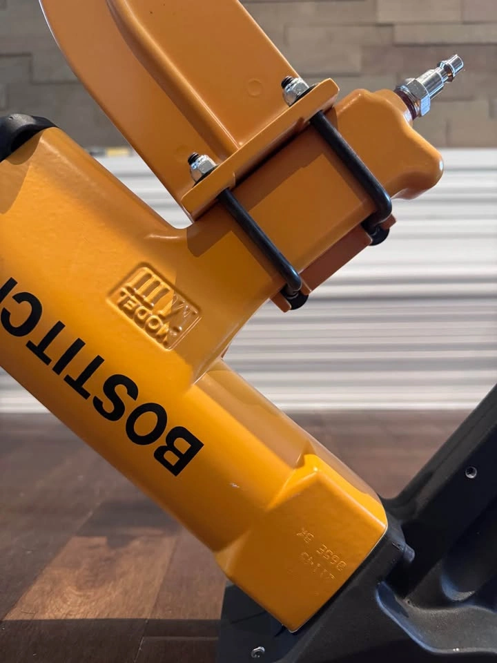 Bostitch Pneumatic Flooring Nailer - photo 3