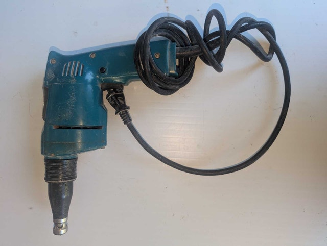 Makita & Black+Decker Drywall Screw Guns - photo 5