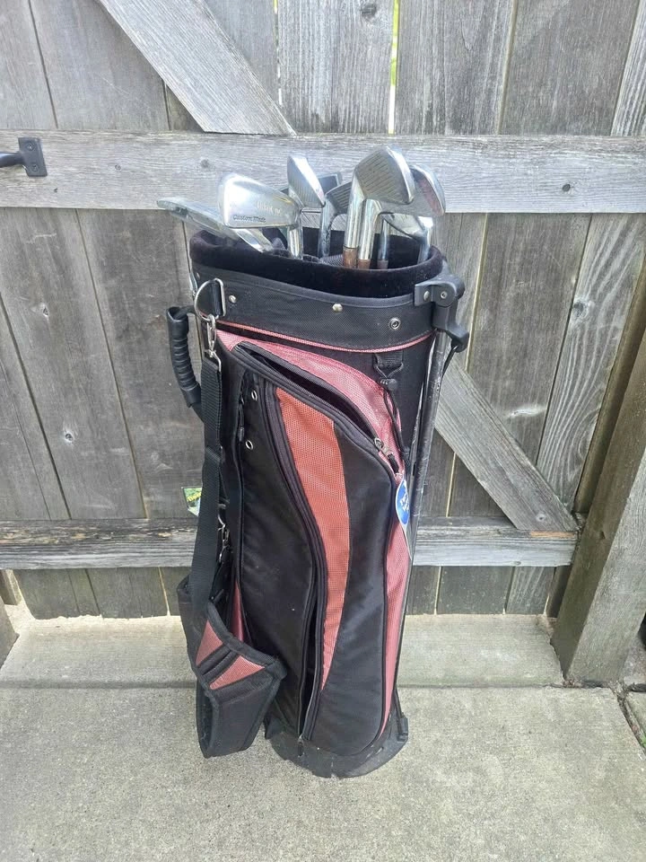 Knight Crusader Golf Stand Bag, Clubs, and Balls