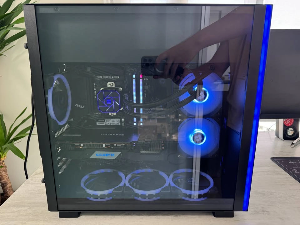 Gaming PC - Ryzen 5 5600X / RX 5700 XT / 16GB RGB / NVMe SSD - photo 3