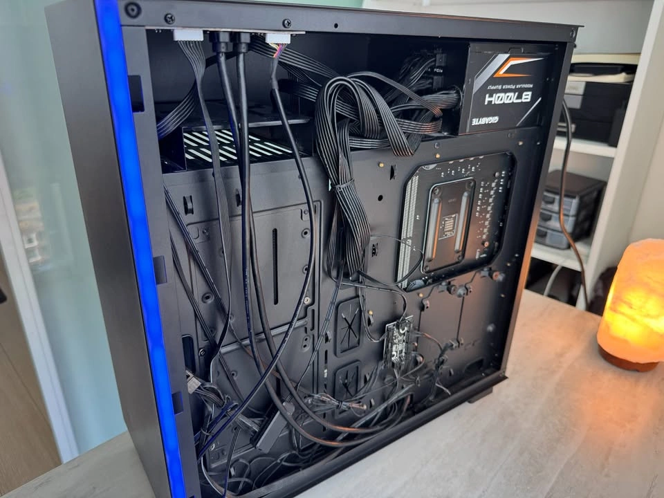 Gaming PC - Ryzen 5 5600X / RX 5700 XT / 16GB RGB / NVMe SSD - photo 5