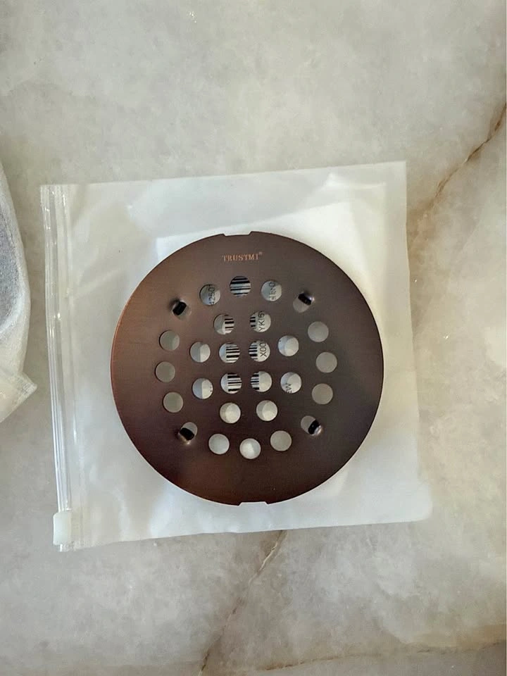 5 Brand new TRUSTMI 4-1/4” snap-in shower drain covers