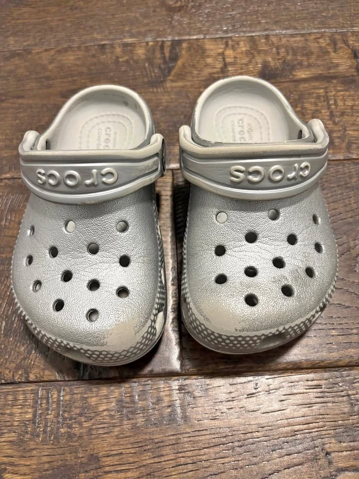 Crocs Classic Silver C7