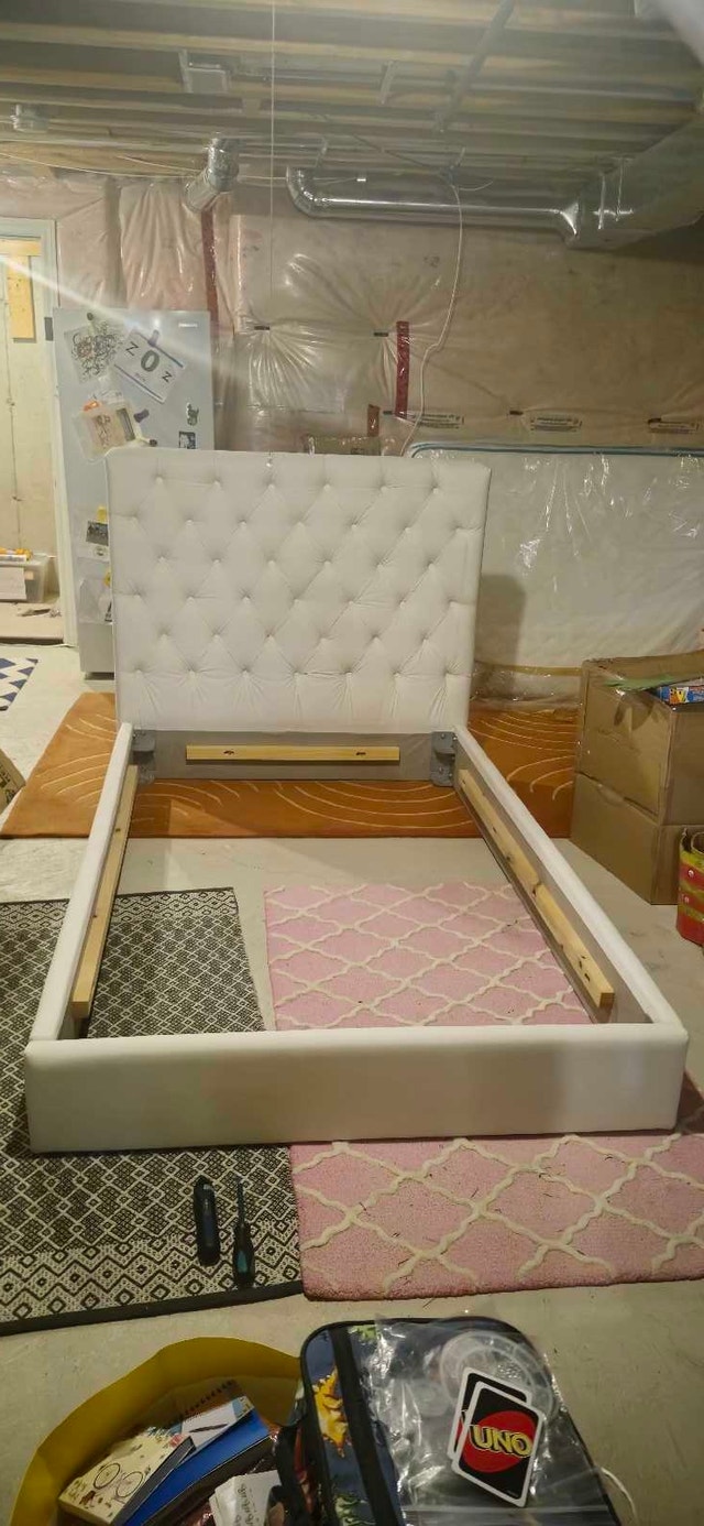 Bed + Mattress - Almost New - photo 2