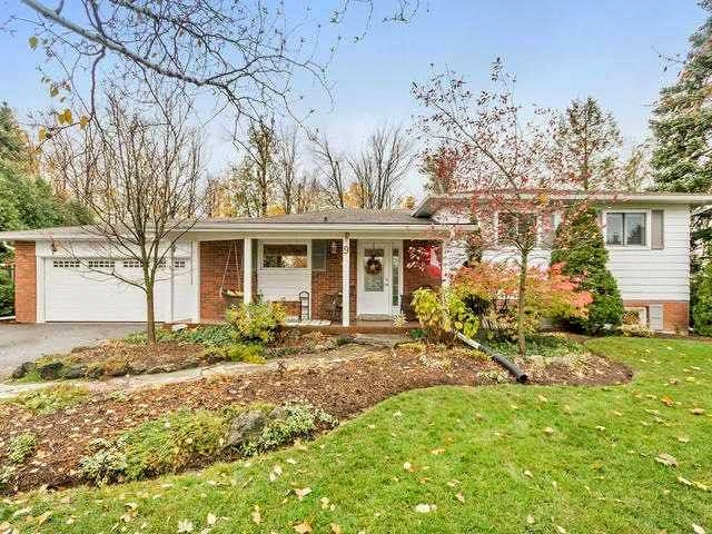 3 Beds 1 Bath - House