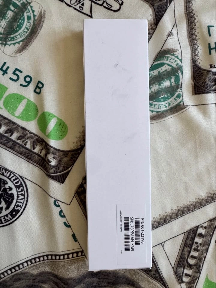 Apple Pencil 2nd Gen - Brand New with box - photo 2