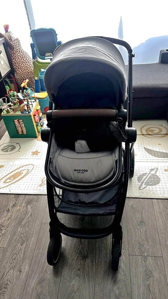 Maxi-Cosi Zelia stroller