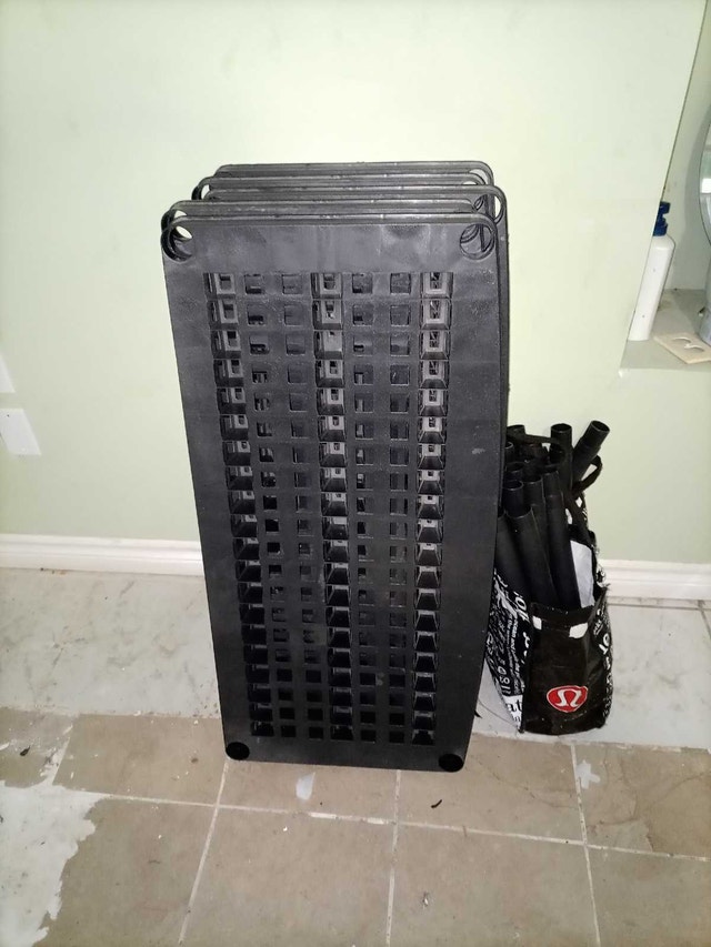 Hard plastic storage shelf - photo 4