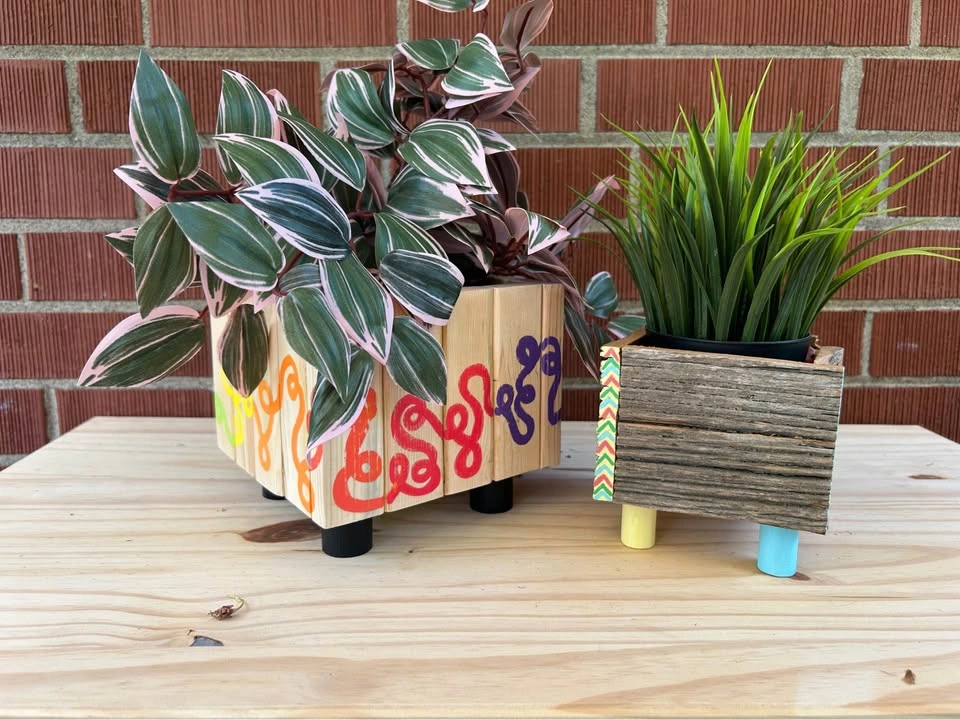 Cute Planter Box - photo 2