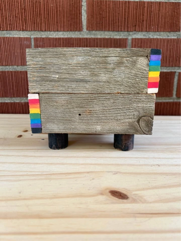 Cute Planter Box - photo 4
