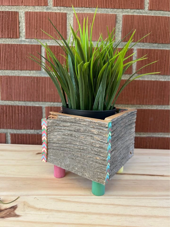 Cute Planter Box - photo 2