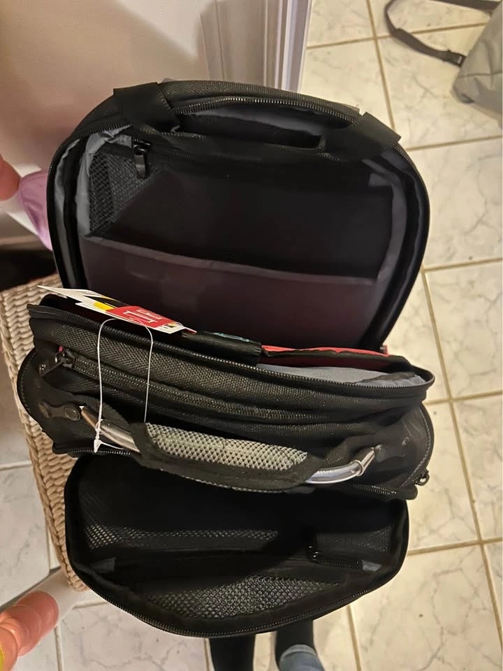 Swiss Gear Backpack / Laptop Bag - photo 2