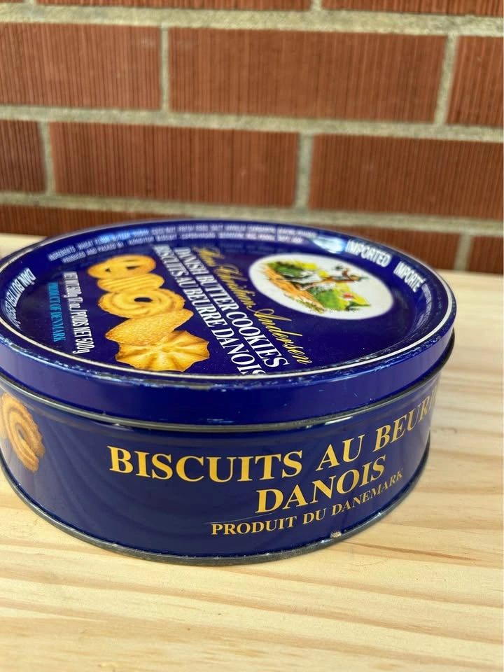 Vintage Danish Butter Cookie Tins - photo 4