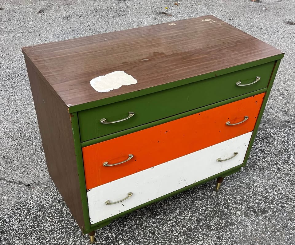 Danish Modern Walnut Bachelors Chest - photo 2