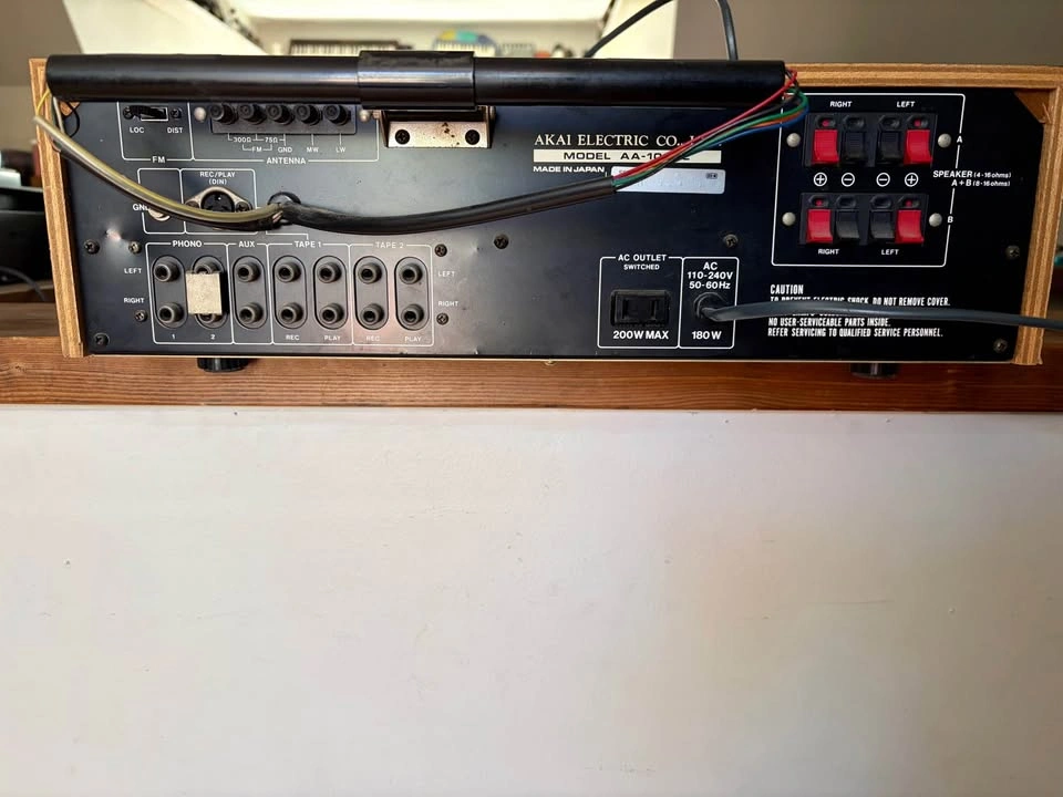 Akai AA-1030L Receiver & KEF Caprice Speakers - photo 5