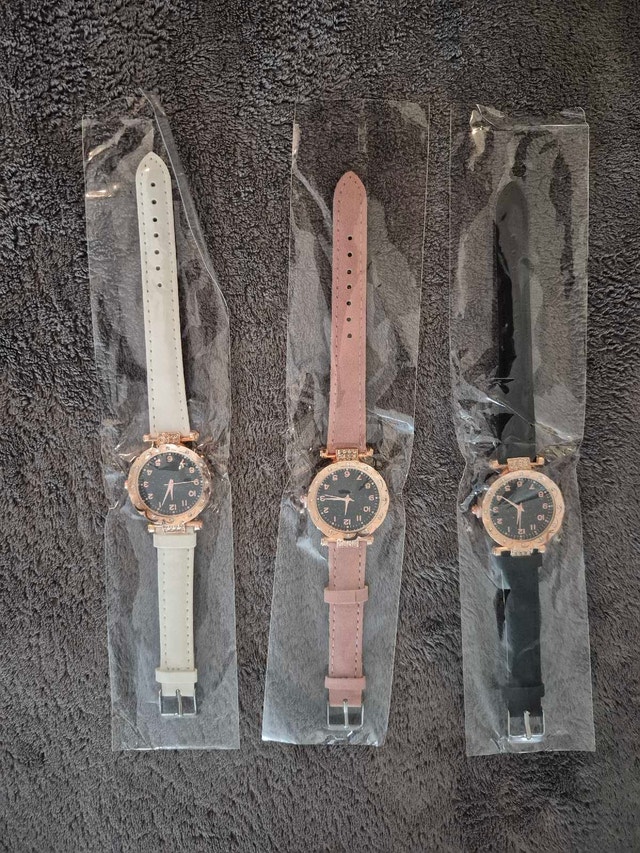 Stylish watches - 3 colours available