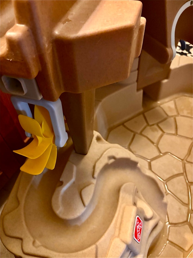 Kids Water Pump, Sandbox & Splash Pond Set - photo 3