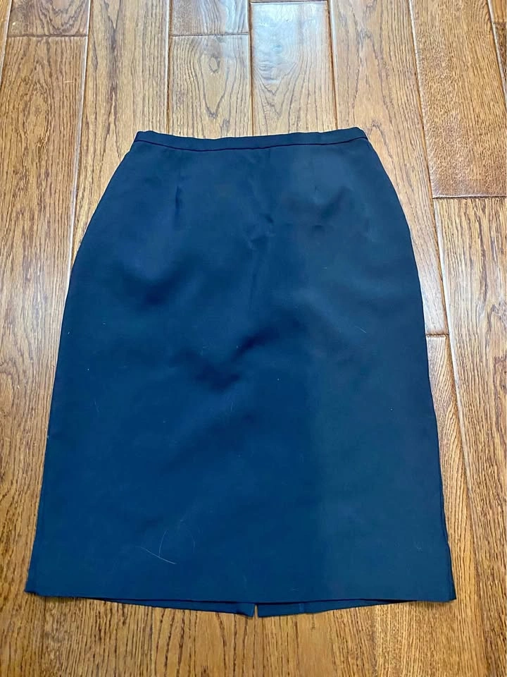 Pencil skirt