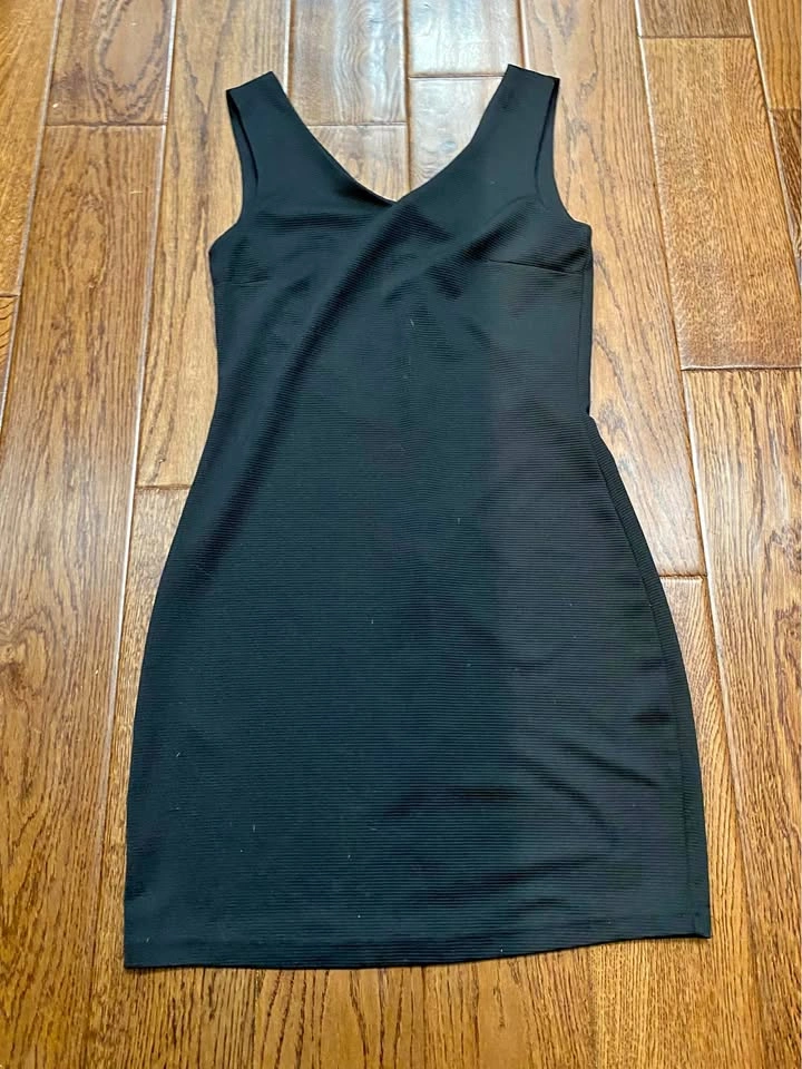 Black cocktail dress S