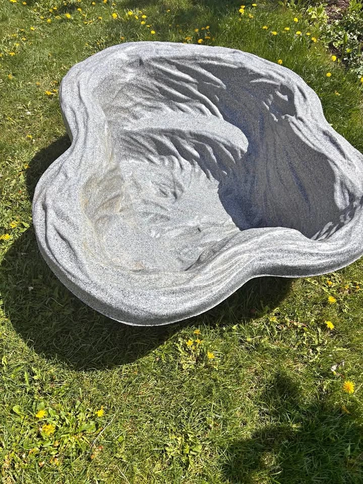 Grey Speckled Preformed Pond Liner 38"x28"x15" 60 Gallon