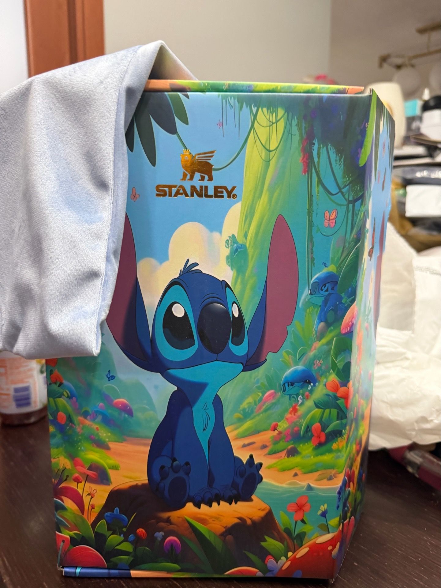 Stitch Tropical Sunset Tumbler - Stanley Style - photo 2