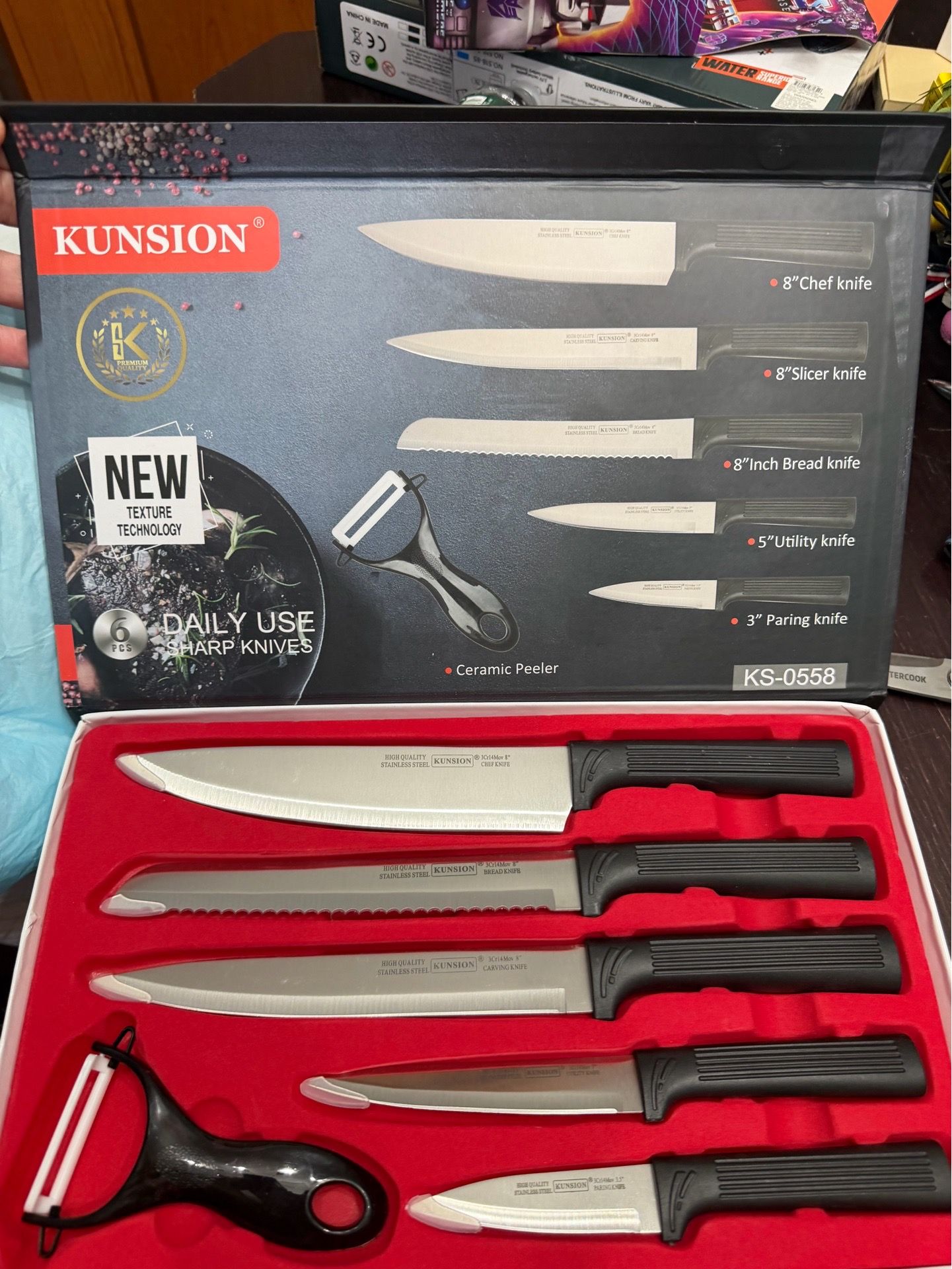 KUNSION KS-0558 6-Piece Non-Stick Knife Set