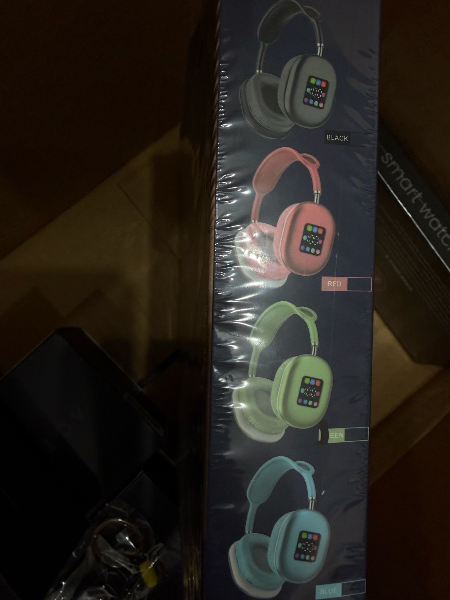 Wireless Headphones & C900 Ultra 3 Smartwatch Bundle - photo 4