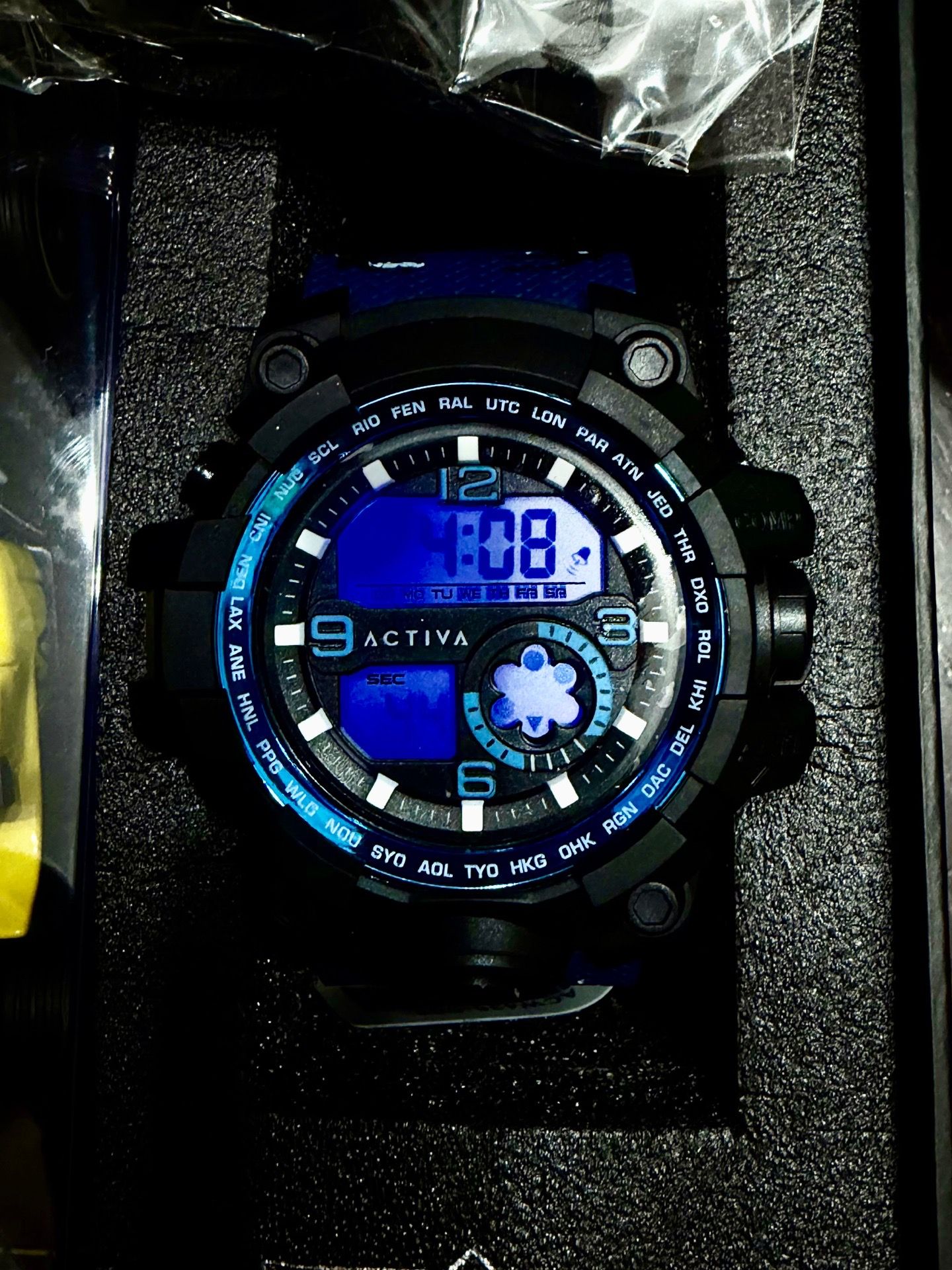 Invicta Men's Digital Watch & Replica Car - photo 4