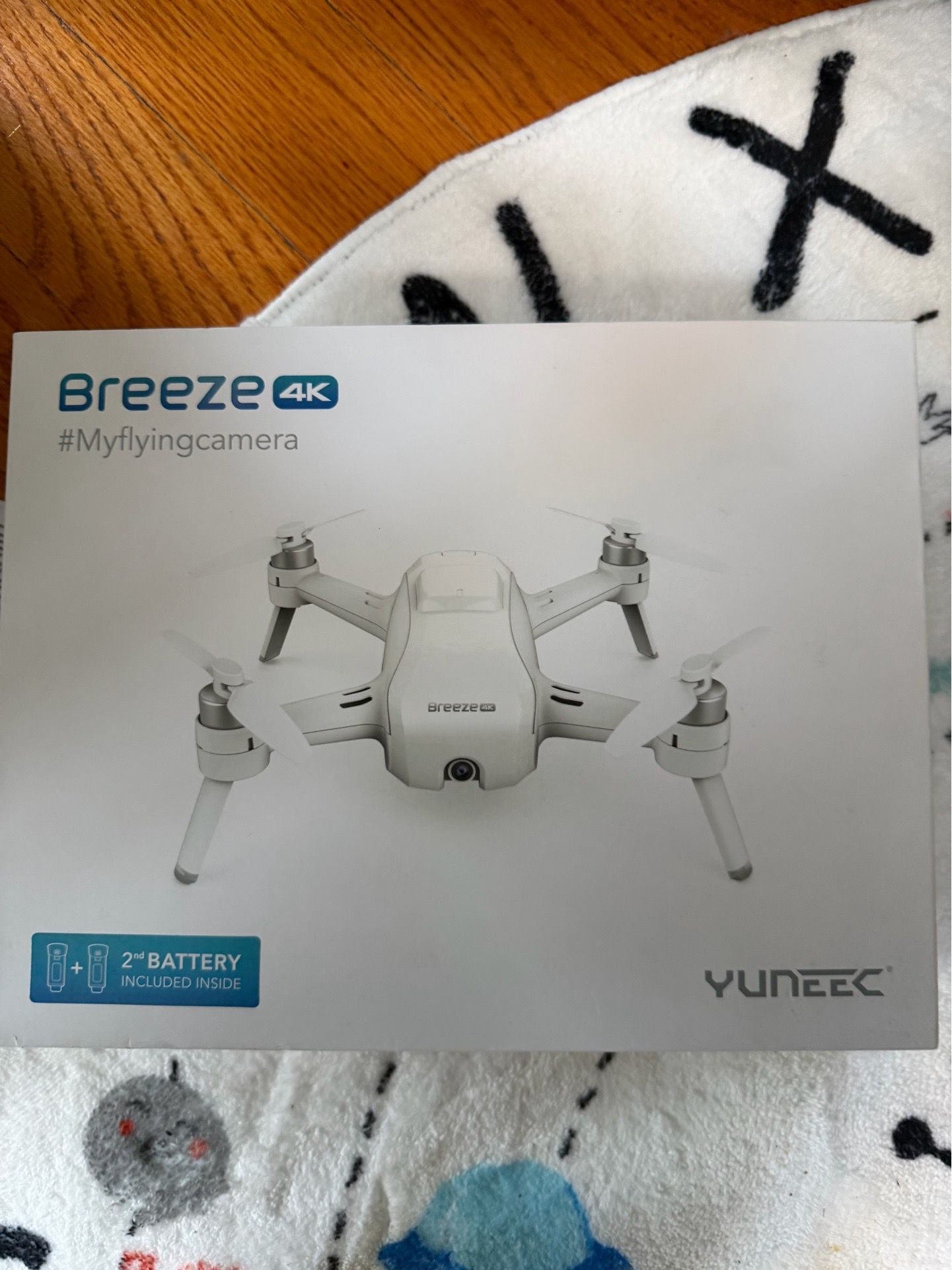 Yuneec Breeze Flying Camera - Compact Smart Drone 4K