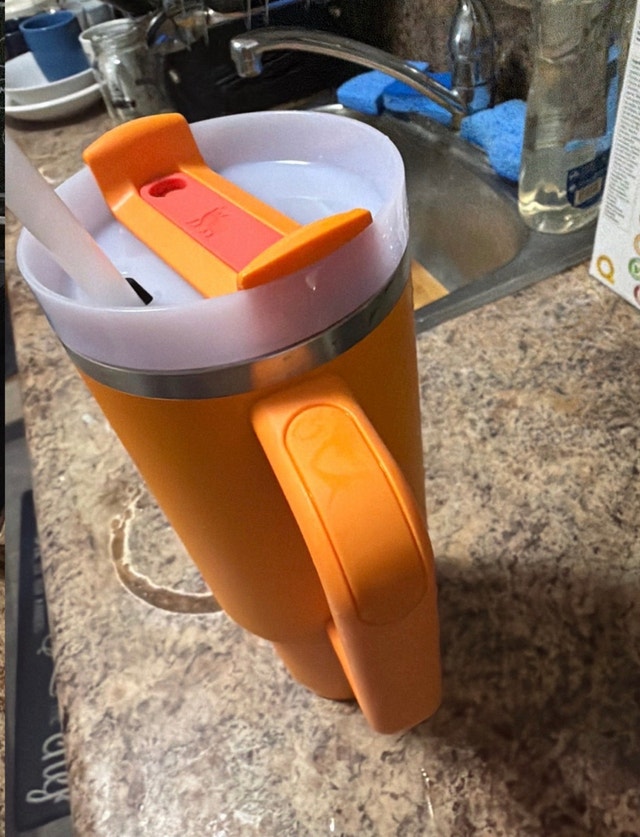 Goldenrod Coral STANLEY Quencher H2.0 Tumbler - photo 2