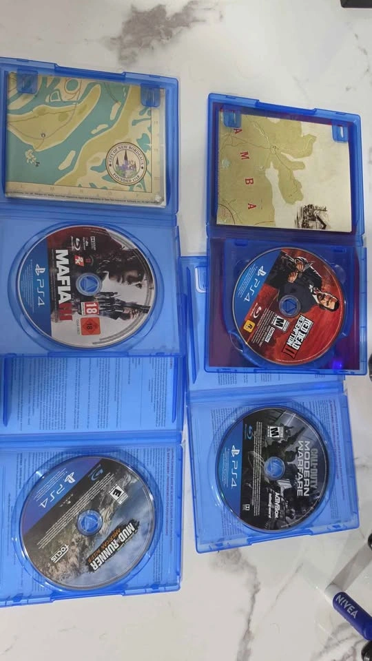 PS4 Games Bundle - Call of Duty, Red Dead Redemption II, Mafia I - photo 2