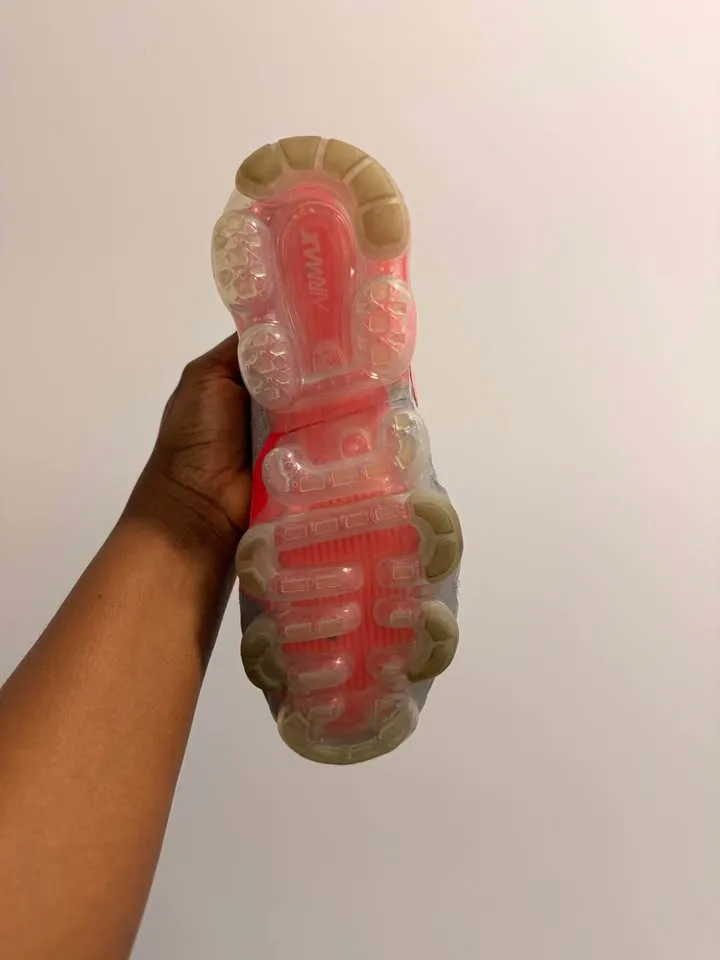 NIKE Vapormax Flyknit 7.5 wmns - photo 3
