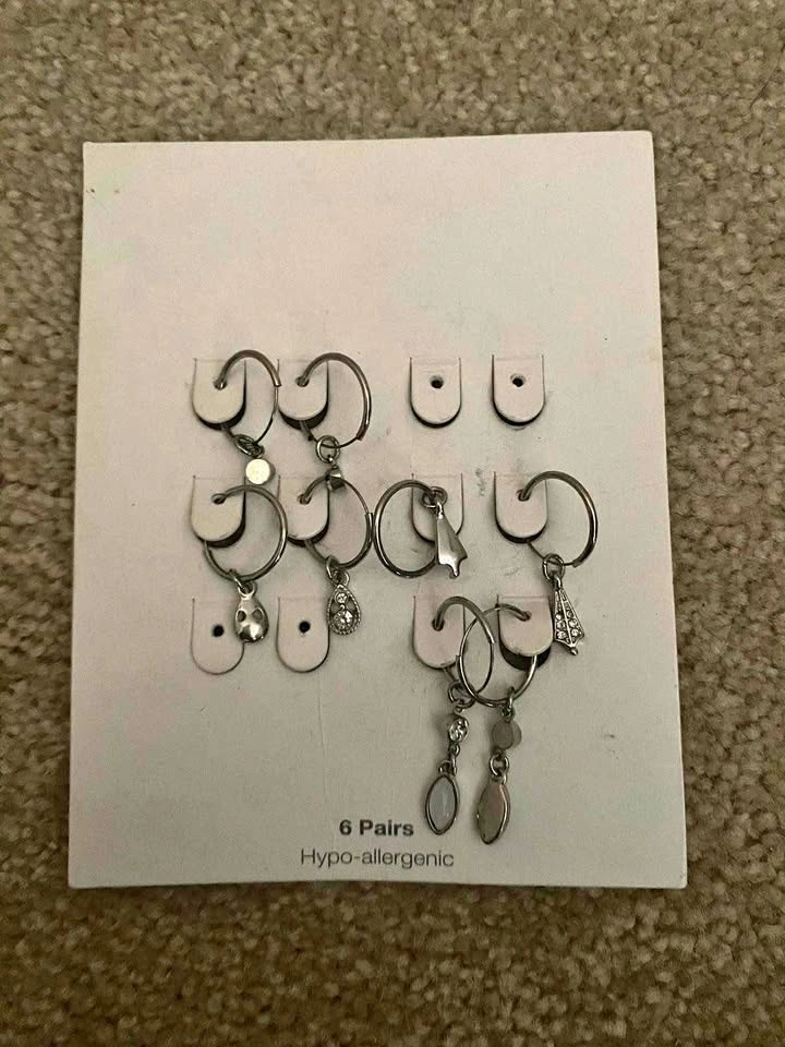 Earring set