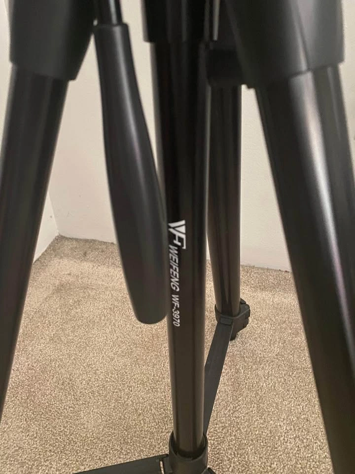 Photography tripod - photo 3