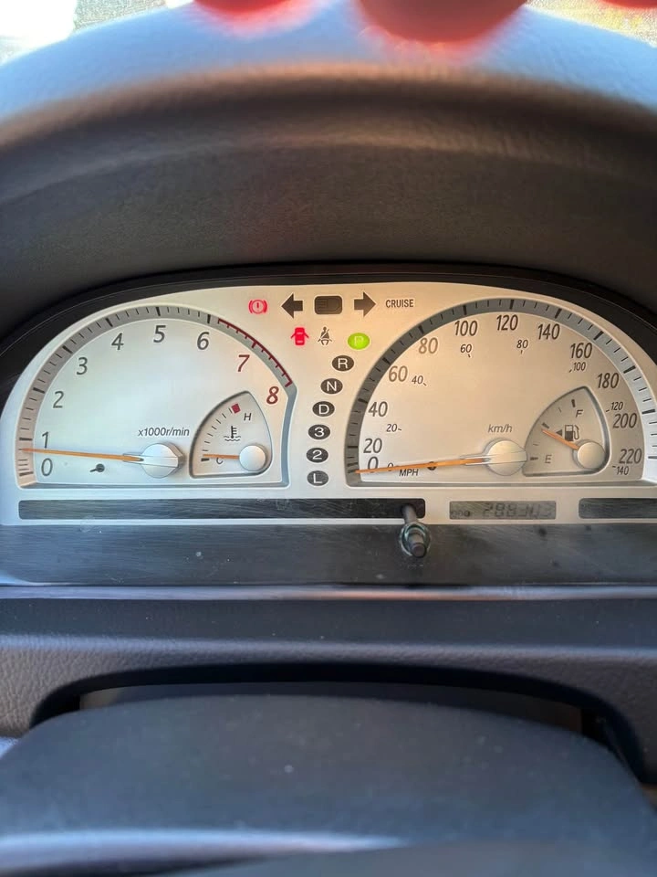 2003 Toyota Camry SE V6 - photo 5