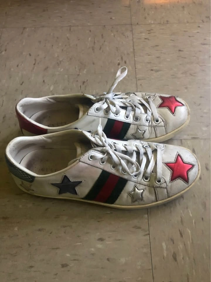 Gucci Ace Sneakers with Stars - photo 2