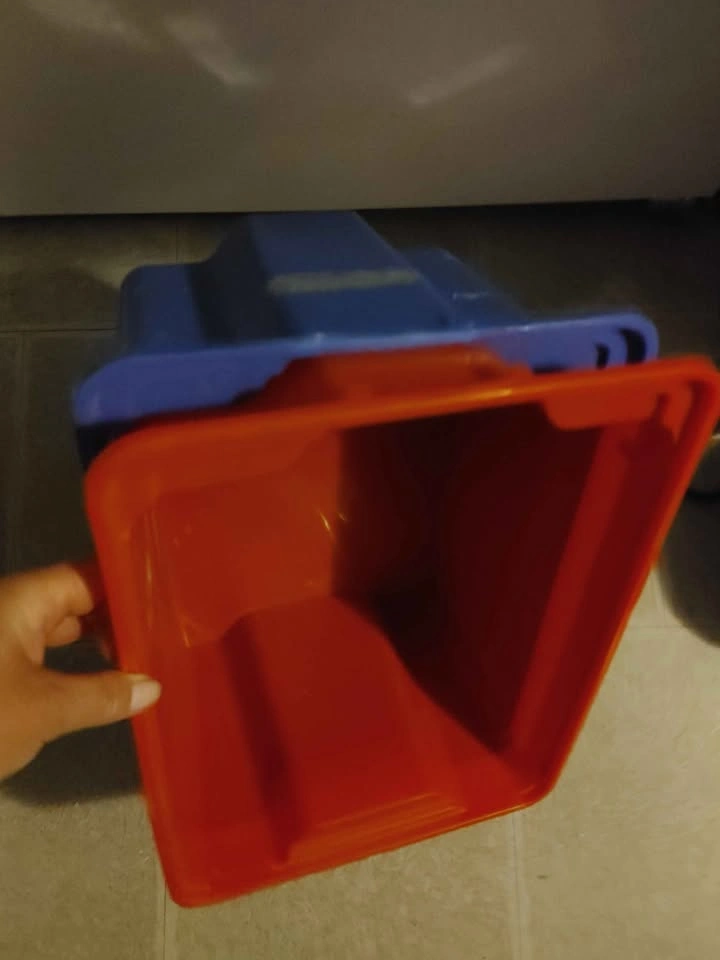 2 Ikea storage bins. 15" $5 each or both for $10 - photo 3
