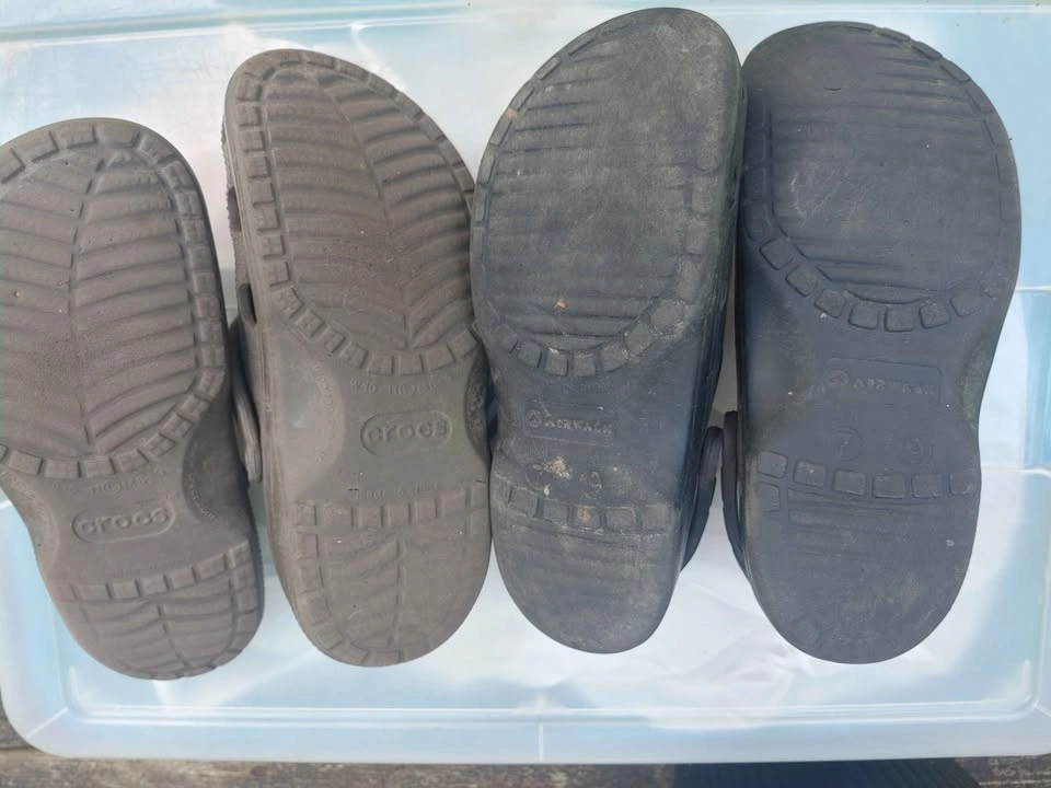 Unisex Crocs & Blue Airwalks - $10 each - photo 2