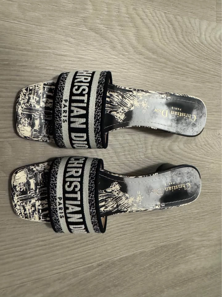 Dior Dway Heeled Slides Size 38.5 - photo 2