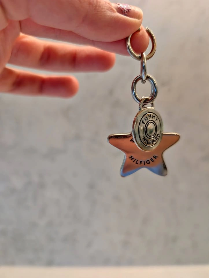 Tommy Hilfiger Star Bag Charm Keychain Silver Pendant Y2K