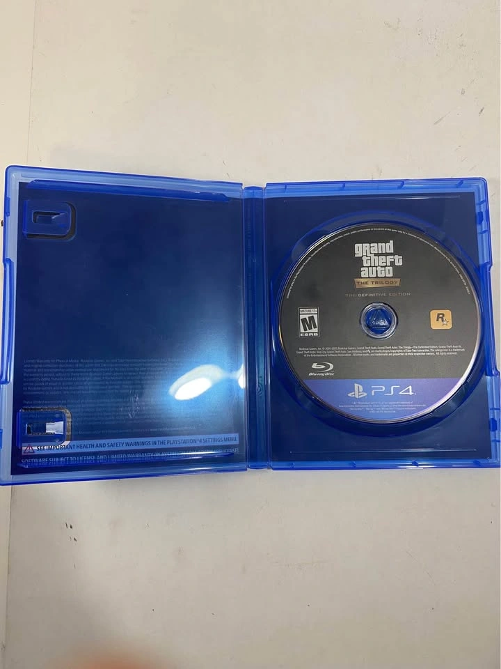 PS4 GTA Trilogy - photo 3