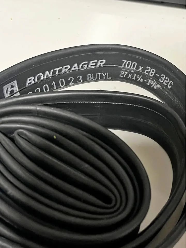 Bontrager 700x28-32C Road Inner Tube 48mm Length thumbnail